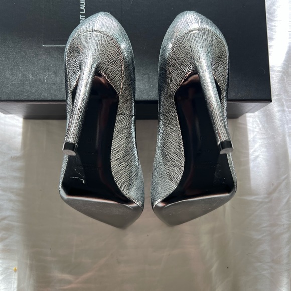 Saint Laurent Anja 105mm Metallic Heels - Picture 5 of 14